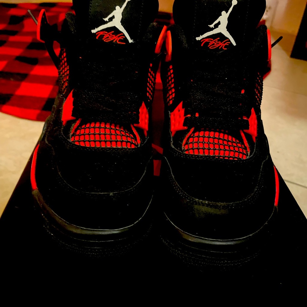Nike Air Jordan 4s